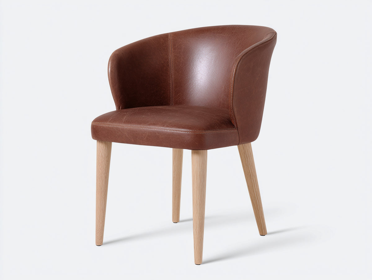 Sillas de comedor tapizada en polipiel marrón y patas de madera natural 56 x 58 x 78 cm - estilo envolvente moderno